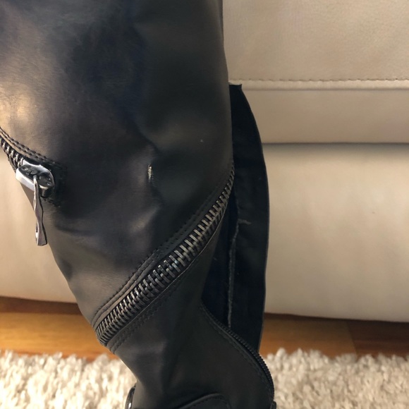 Like new Mossimo Supply leather boots - Picture 4 of 8